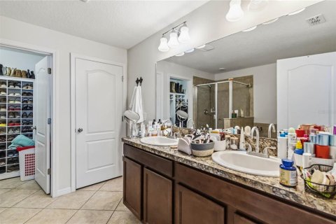 Townhouse in Orlando, Florida 3 bedrooms, 150.78 sq.m. № 2155619 - photo 27