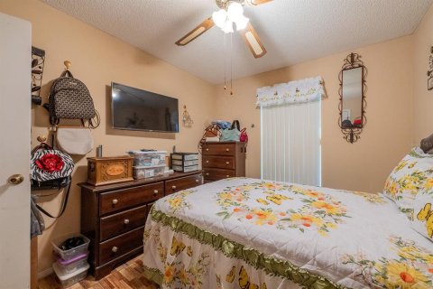 House in Sanford, Florida 3 bedrooms, 126.35 sq.m. № 1808718 - photo 17