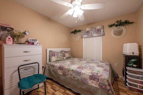 House in Sanford, Florida 3 bedrooms, 126.35 sq.m. № 1808718 - photo 13