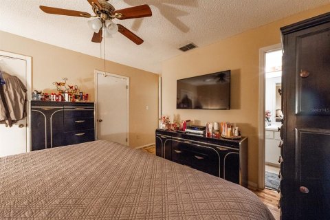 House in Sanford, Florida 3 bedrooms, 126.35 sq.m. № 1808718 - photo 21