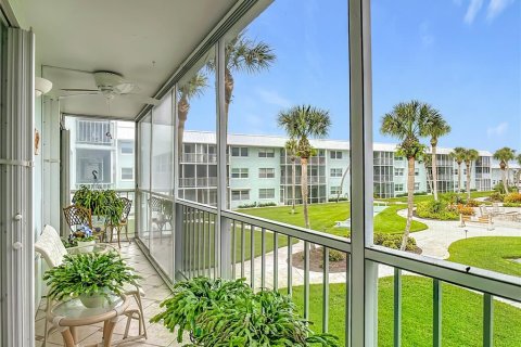 Copropriété à vendre à New Smyrna Beach, Floride: 2 chambres, 105.35 m2 № 2402820 - photo 30