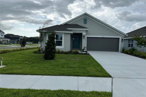 House in Parrish, Florida 3 bedrooms, 159.79 sq.m. № 1288361 - photo 1