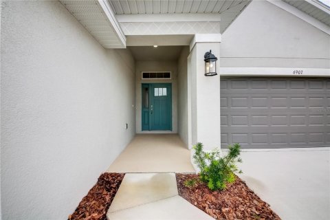 House in Parrish, Florida 3 bedrooms, 159.79 sq.m. № 1288361 - photo 3