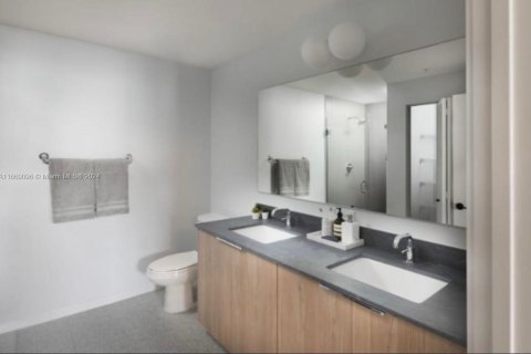 Apartment in Miami, Florida 1 bedroom № 1387835 - photo 7