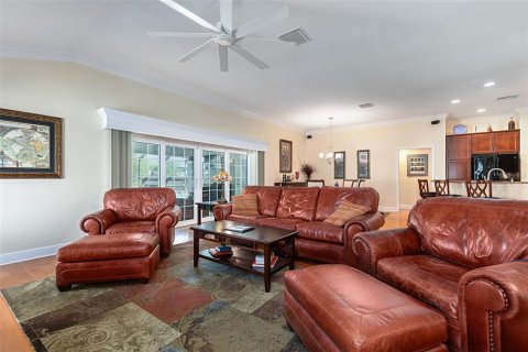 Villa ou maison à vendre à The Villages, Floride: 3 chambres, 197.14 m2 № 2431116 - photo 6