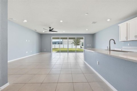 Casa en venta en Clermont, Florida, 4 dormitorios, 268.77 m2 № 2324180 - foto 10
