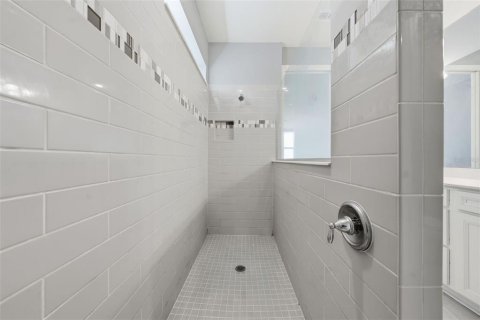 Casa en venta en Clermont, Florida, 4 dormitorios, 268.77 m2 № 2324180 - foto 20