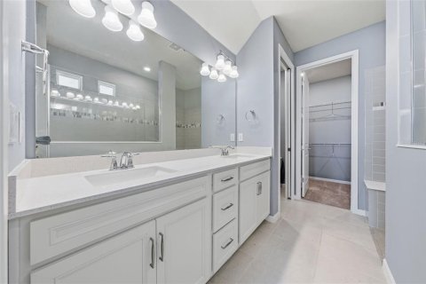 Casa en venta en Clermont, Florida, 4 dormitorios, 268.77 m2 № 2324180 - foto 18