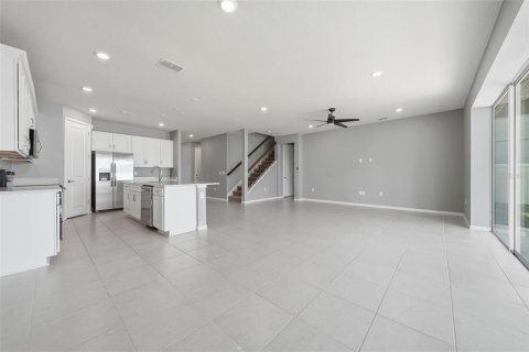 Casa en venta en Clermont, Florida, 4 dormitorios, 268.77 m2 № 2324180 - foto 12