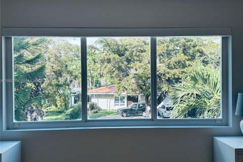 Casa en alquiler en Coral Gables, Florida, 4 dormitorios, 187.01 m2 № 2007819 - foto 18