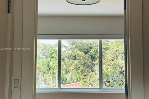 Casa en alquiler en Coral Gables, Florida, 4 dormitorios, 187.01 m2 № 2007819 - foto 23