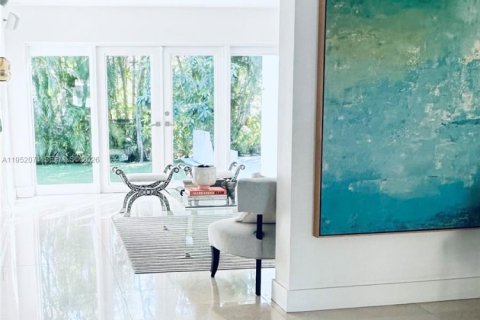 Casa en alquiler en Coral Gables, Florida, 4 dormitorios, 187.01 m2 № 2007819 - foto 10