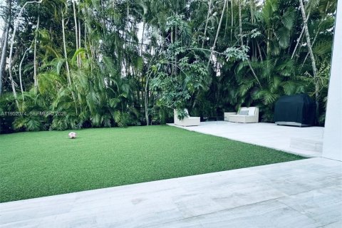 Casa en alquiler en Coral Gables, Florida, 4 dormitorios, 187.01 m2 № 2007819 - foto 5