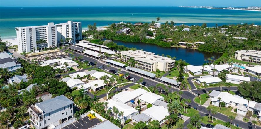 Villa ou maison à Sarasota, Floride 3 chambres, 152.36 m2 № 2431009