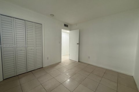 Copropriété à louer à Miami, Floride: 2 chambres, 85.47 m2 № 1952321 - photo 8