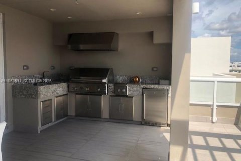 Adosado en alquiler en Miami, Florida, 3 dormitorios, 241.45 m2 № 2007888 - foto 14