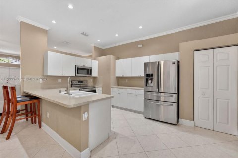 Casa en venta en Homestead, Florida, 4 dormitorios, 191.38 m2 № 2047143 - foto 22