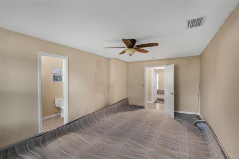Casa en venta en Polk City, Florida, 4 dormitorios, 110.74 m2 № 1911191 - foto 11
