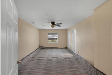 Casa en venta en Polk City, Florida, 4 dormitorios, 110.74 m2 № 1911191 - foto 10