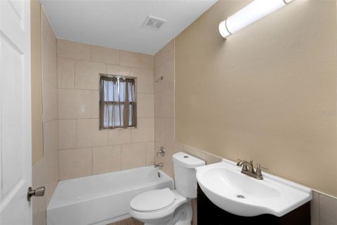 Casa en venta en Polk City, Florida, 4 dormitorios, 110.74 m2 № 1911191 - foto 16