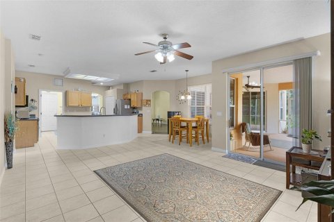 Casa en venta en Clermont, Florida, 4 dormitorios, 227.98 m2 № 2285079 - foto 17
