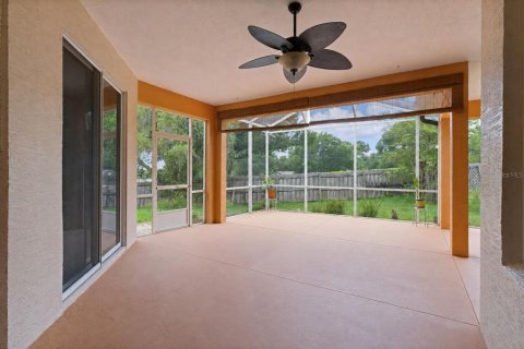 Casa en venta en Clermont, Florida, 4 dormitorios, 227.98 m2 № 2285079 - foto 24