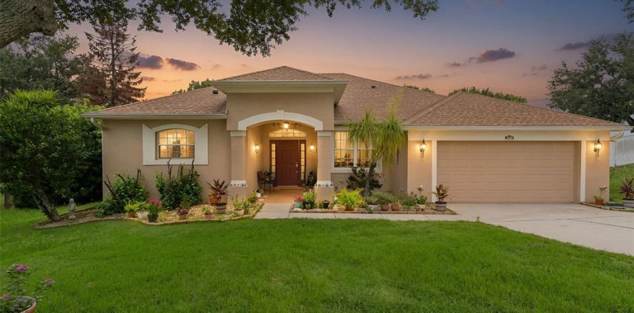 Casa en Clermont, Florida 4 dormitorios, 227.98 m2 № 2285079
