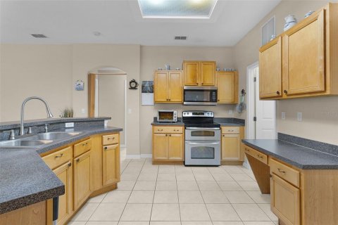 Casa en venta en Clermont, Florida, 4 dormitorios, 227.98 m2 № 2285079 - foto 11