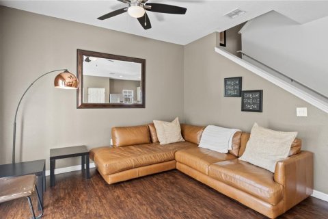 Townhouse in Kissimmee, Florida 4 bedrooms, 157.38 sq.m. № 2144847 - photo 13