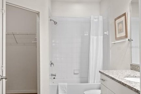Townhouse in Kissimmee, Florida 4 bedrooms, 157.38 sq.m. № 2144847 - photo 30