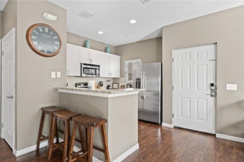 Townhouse in Kissimmee, Florida 4 bedrooms, 157.38 sq.m. № 2144847 - photo 2