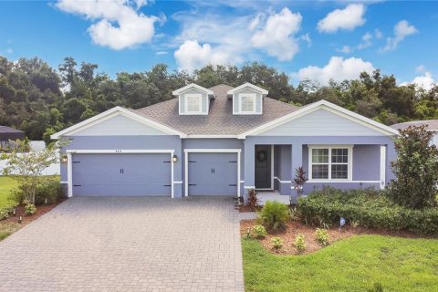 House in Apopka, Florida 4 bedrooms, 235.51 sq.m. № 1882780 - photo 1