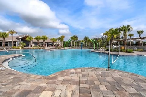 House in Orlando, Florida 5 bedrooms, 245.08 sq.m. № 1823312 - photo 27