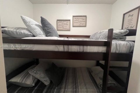 Condominio en alquiler en Hallandale Beach, Florida, 2 dormitorios, 130.06 m2 № 1877924 - foto 13