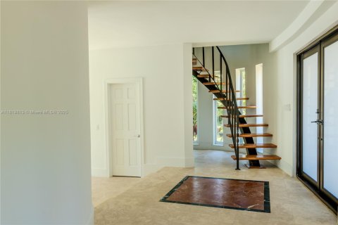 Снять в аренду виллу или дом в Пайнкрест, Флорида 6 спален, 448.25м2, № 1958340 - фото 8