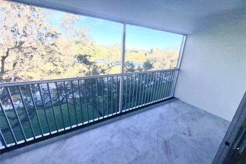 Condominio en alquiler en Pembroke Pines, Florida, 2 dormitorios, 110.74 m2 № 1996265 - foto 18
