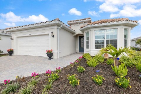House in Englewood, Florida 3 bedrooms, 207.08 sq.m. № 1625128 - photo 4