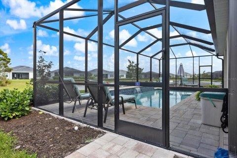 House in Englewood, Florida 3 bedrooms, 207.08 sq.m. № 1625128 - photo 7
