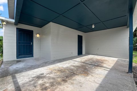 Casa en alquiler en Lakeland, Florida, 3 dormitorios, 111.3 m2 № 1894894 - foto 2