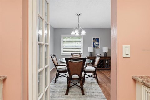 Villa ou maison à vendre à Sarasota, Floride: 2 chambres, 114.83 m2 № 2345644 - photo 10