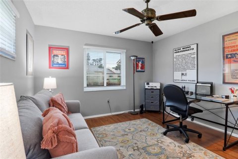 Villa ou maison à vendre à Sarasota, Floride: 2 chambres, 114.83 m2 № 2345644 - photo 15