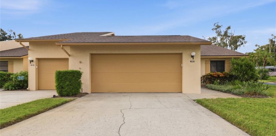 Villa ou maison à Sarasota, Floride 2 chambres, 114.83 m2 № 2345644