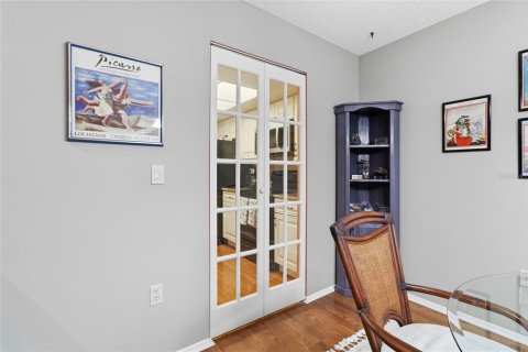 Villa ou maison à vendre à Sarasota, Floride: 2 chambres, 114.83 m2 № 2345644 - photo 11