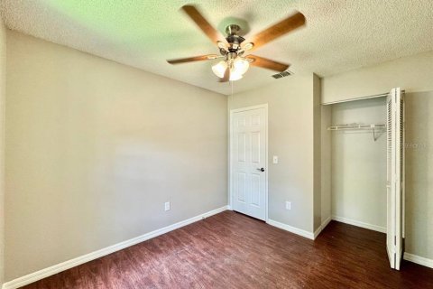 Villa ou maison à louer à Tampa, Floride: 4 chambres, 204.38 m2 № 2344627 - photo 30