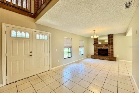 Villa ou maison à louer à Tampa, Floride: 4 chambres, 204.38 m2 № 2344627 - photo 4