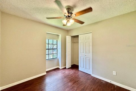 Villa ou maison à louer à Tampa, Floride: 4 chambres, 204.38 m2 № 2344627 - photo 26