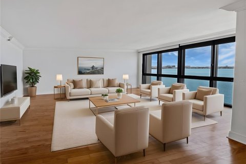 Copropriété à vendre à Tampa, Floride: 2 chambres, 158.12 m2 № 1909240 - photo 2