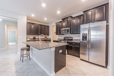 Casa en venta en Land O' Lakes, Florida, 2 dormitorios, 205.13 m2 № 1918366 - foto 13