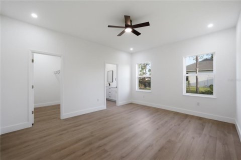 House in Sebring, Florida 3 bedrooms, 138.61 sq.m. № 2429305 - photo 8