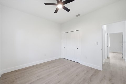 House in Sebring, Florida 3 bedrooms, 138.61 sq.m. № 2429305 - photo 20